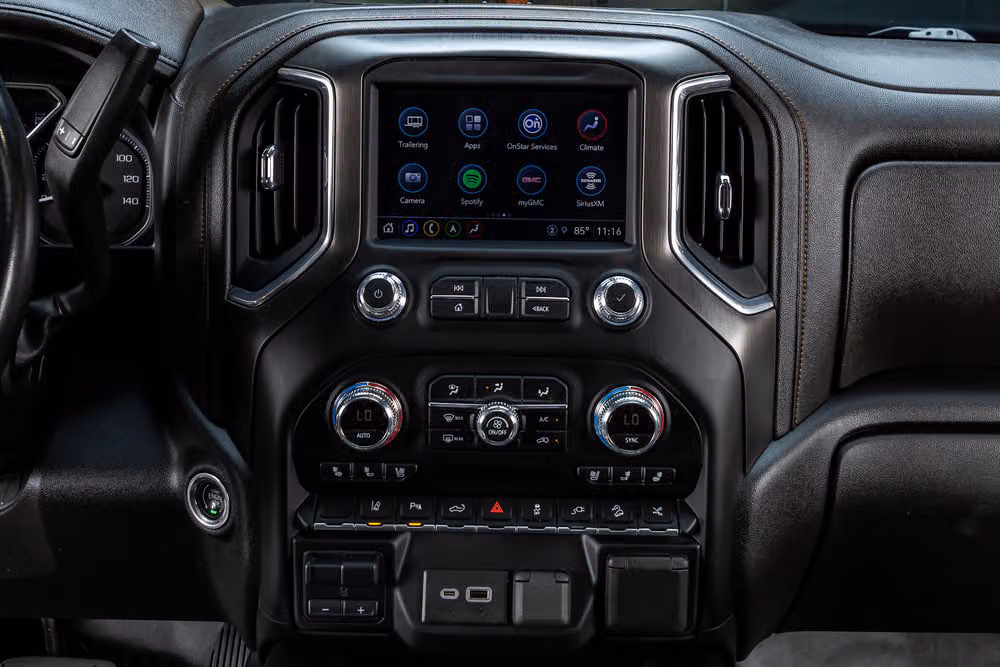 2022 GMC Sierra 2500HD AT4 Crew Cab Image 24