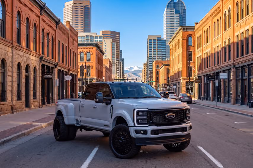 2026 Ford F-450 Super Duty Platinum Plus Crew Cab Image 42