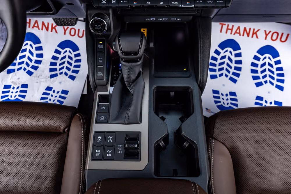2027 Toyota Land Cruiser Base Image 25