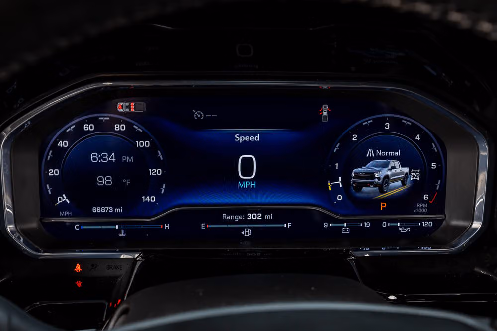 2024 Chevrolet Silverado 1500 LT Trail Boss Crew Cab Image 18