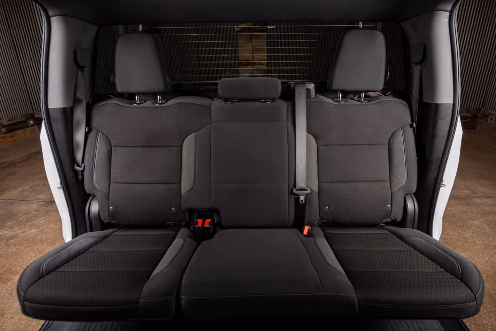 2024 Chevrolet Silverado 1500 LT Trail Boss Crew Cab Image 32