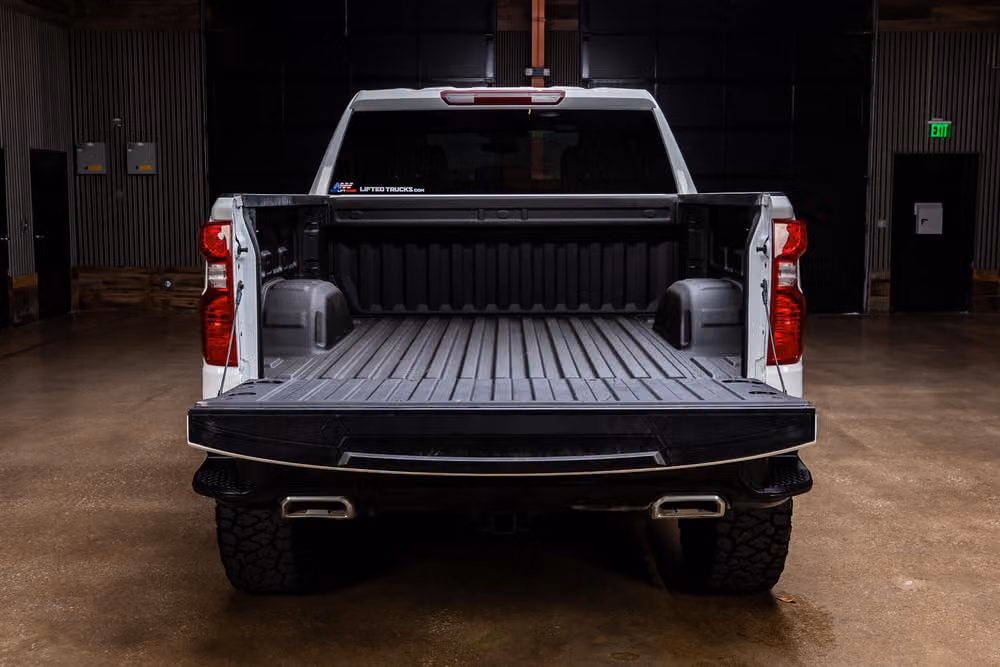 2025 Chevrolet Silverado 1500 Custom Trail Boss Crew Cab Image 9