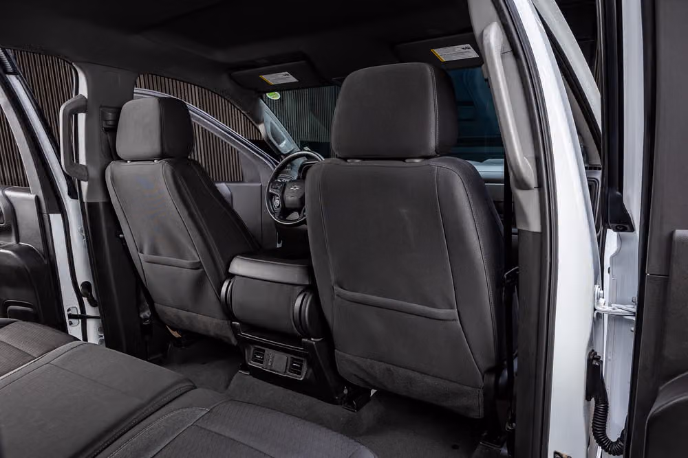 2025 Chevrolet Silverado 1500 Custom Trail Boss Crew Cab Image 30