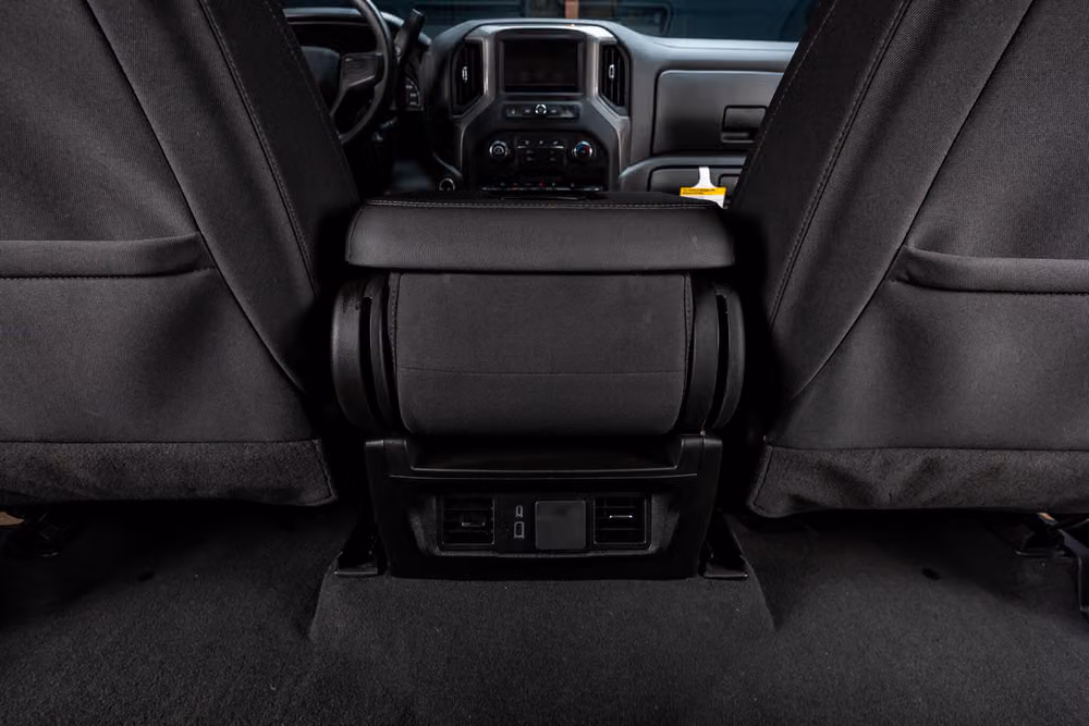 2025 Chevrolet Silverado 1500 Custom Trail Boss Crew Cab Image 31