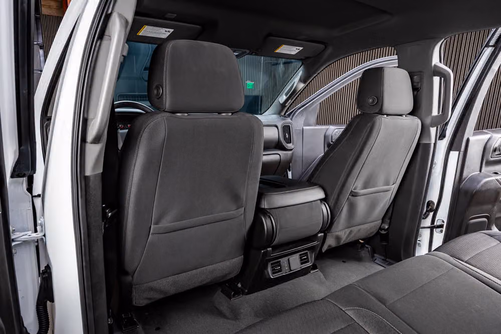 2025 Chevrolet Silverado 1500 Custom Trail Boss Crew Cab Image 32