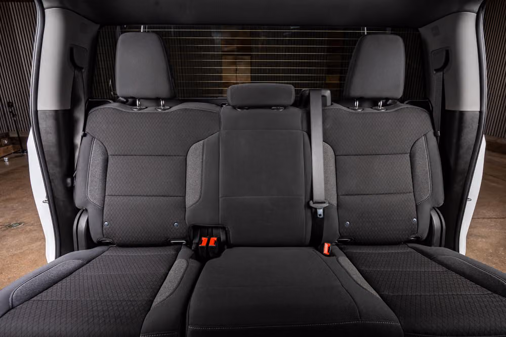 2025 Chevrolet Silverado 1500 Custom Trail Boss Crew Cab Image 33