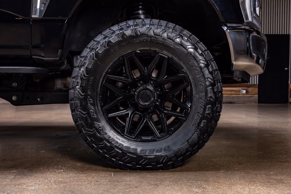 2026 Ford F-250 Super Duty Lariat Crew Cab Image 13