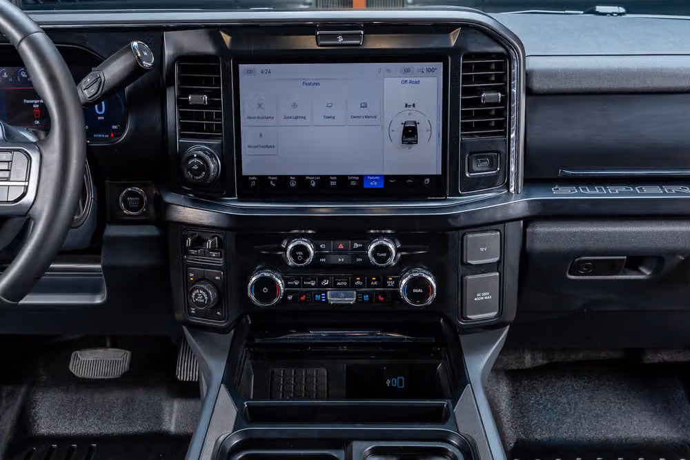 2026 Ford F-250 Super Duty Lariat Crew Cab Image 22