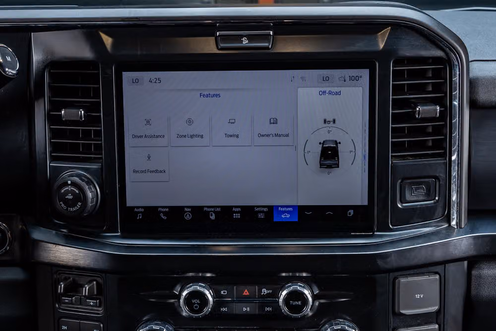 2026 Ford F-250 Super Duty Lariat Crew Cab Image 23