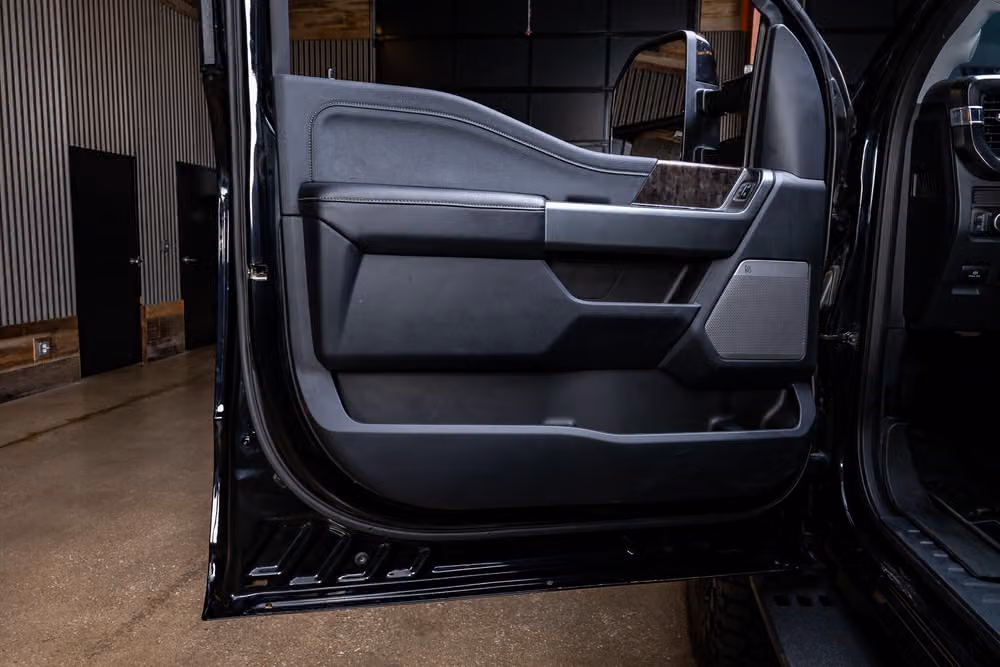 2026 Ford F-250 Super Duty Lariat Crew Cab Image 34