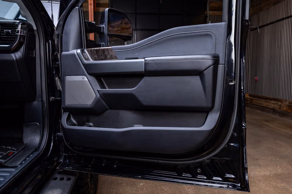 2026 Ford F-250 Super Duty Lariat Crew Cab Image 35