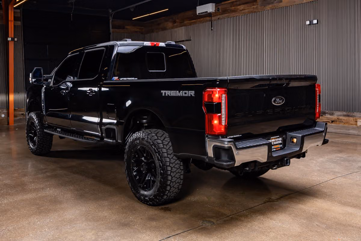 2026 Ford F-250 Super Duty Lariat Crew Cab