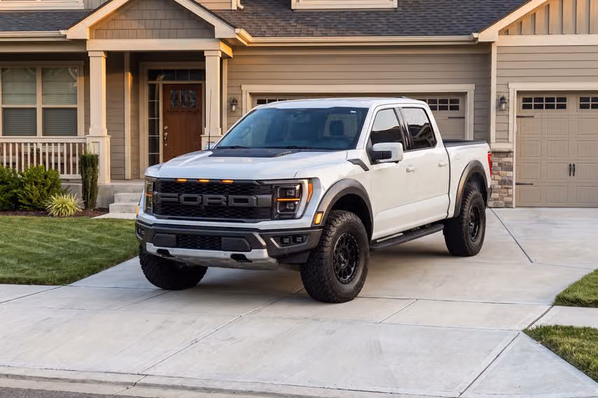 2023 Ford F-150 Raptor SuperCrew Image 44