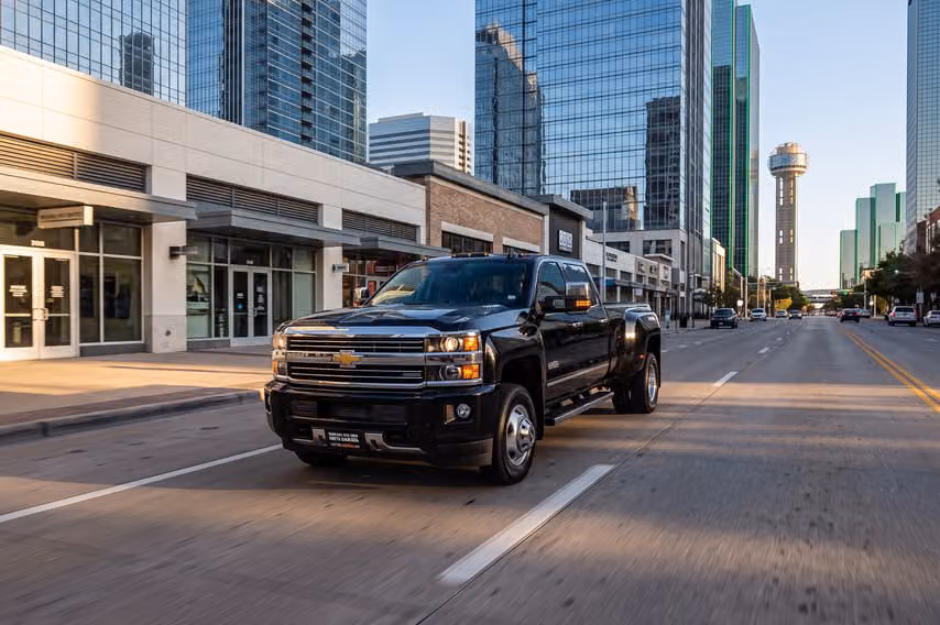 2016 Chevrolet Silverado 3500HD High Country Crew Cab Image 42