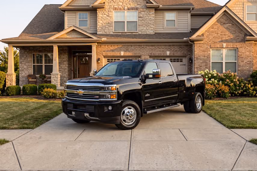 2016 Chevrolet Silverado 3500HD High Country Crew Cab Image 41