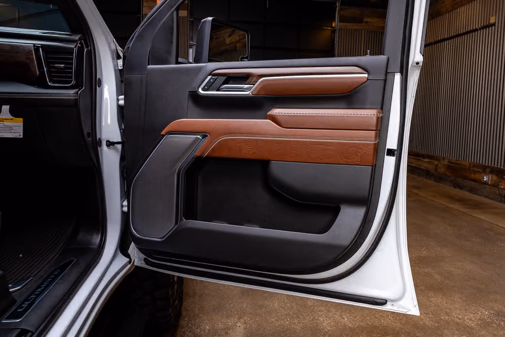 2024 GMC Sierra 2500HD Denali Ultimate Crew Cab Image 37