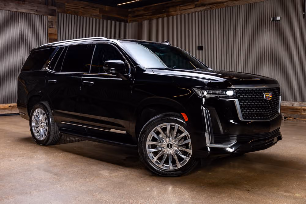 2023 Cadillac Escalade Premium Luxury Image 1