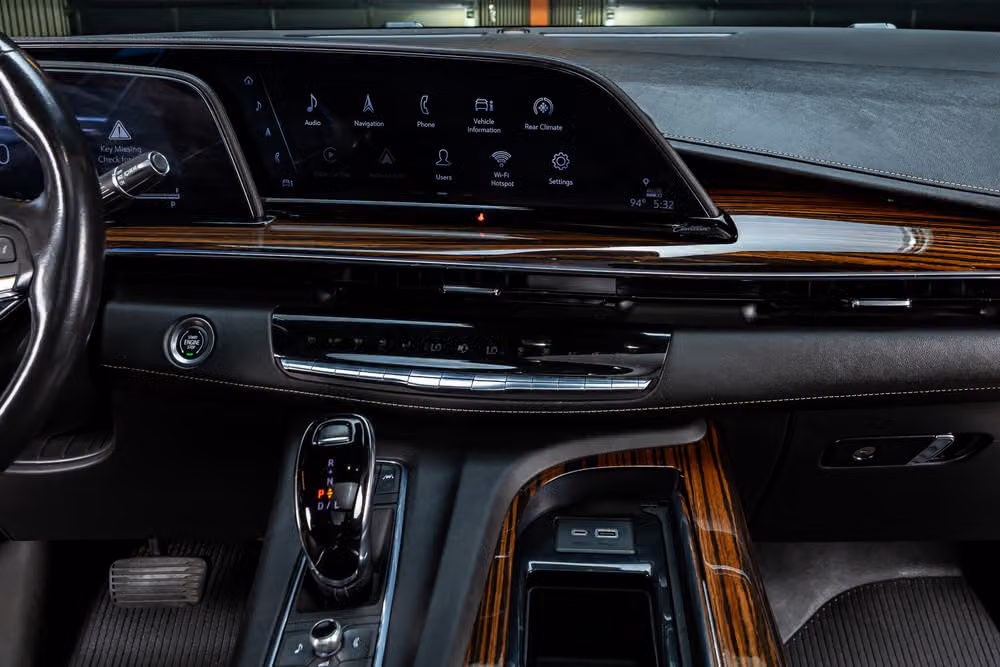 2023 Cadillac Escalade Premium Luxury Image 20