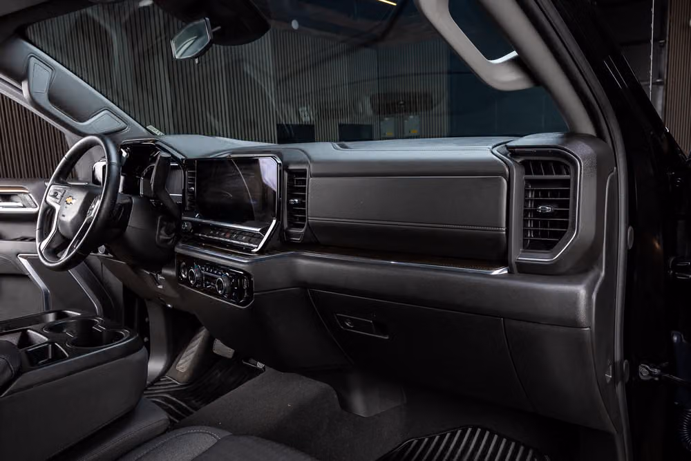 2024 Chevrolet Silverado 1500 LT Crew Cab Image 18