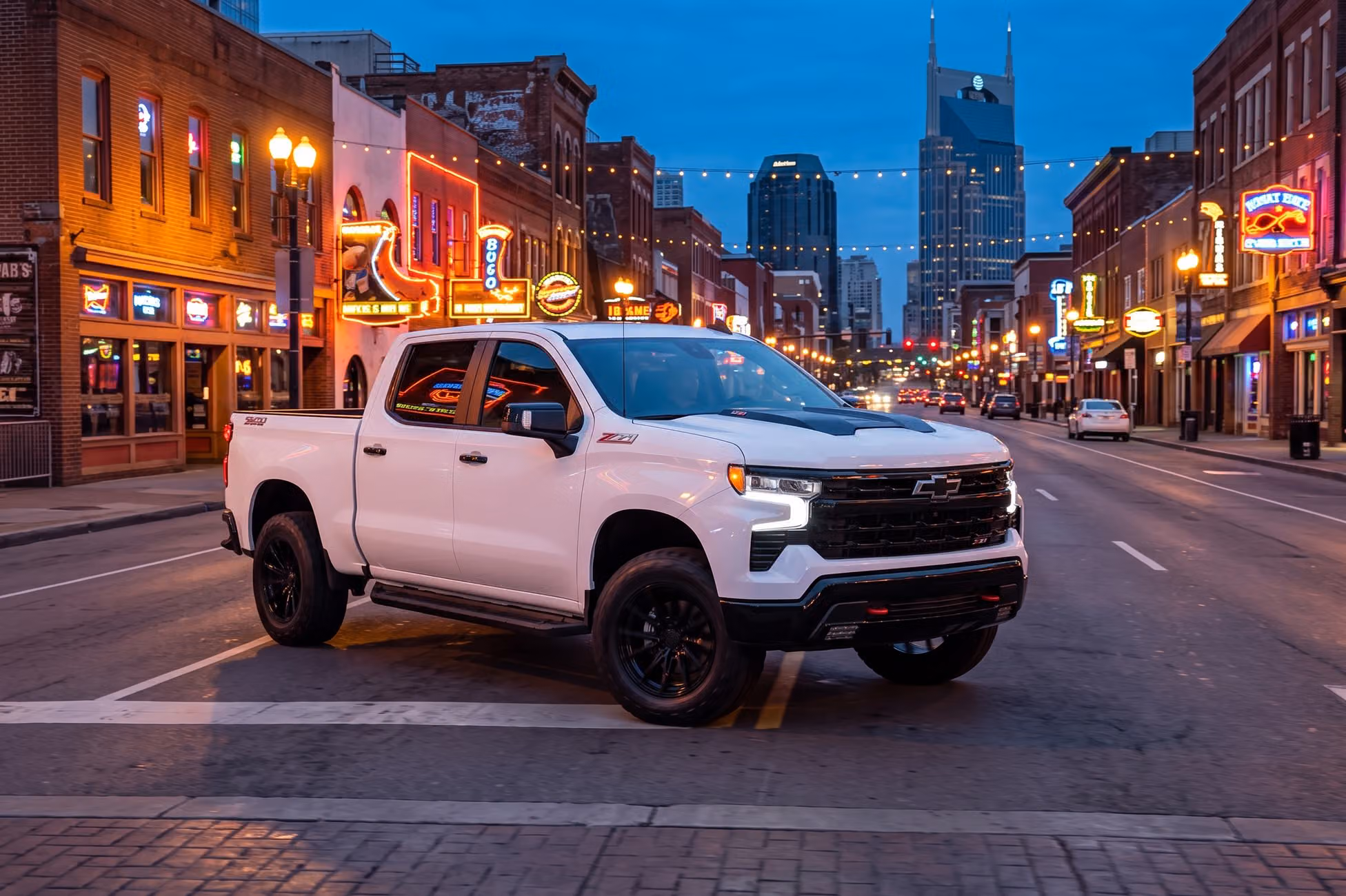 2022 Chevrolet Silverado 1500 LT Trail Boss Crew Cab Image 44