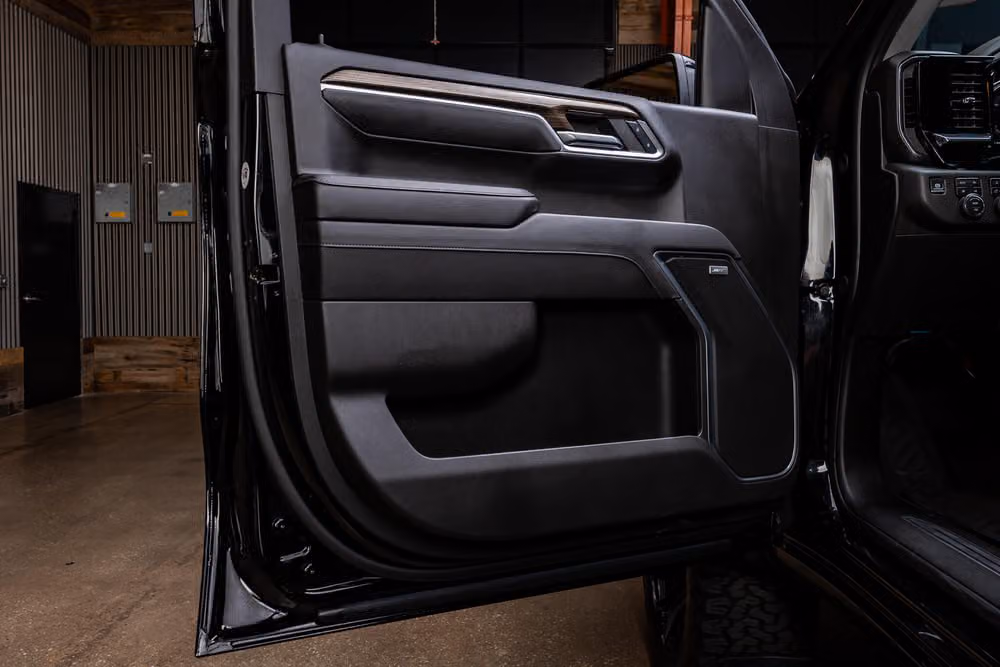 2024 Chevrolet Silverado 1500 Black Widow RST Crew Cab Image 35