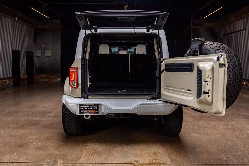 2026 Ford Bronco Heritage Edition Image 9