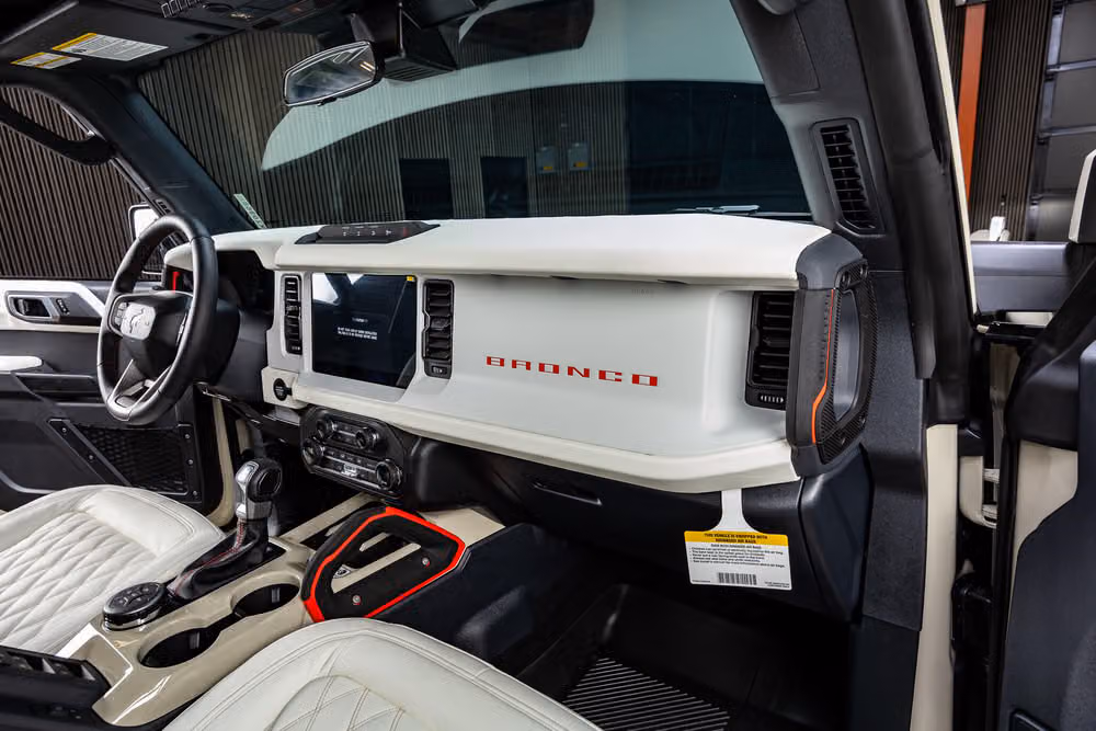 2026 Ford Bronco Heritage Edition Image 17