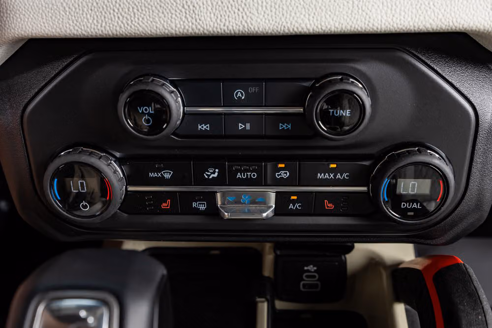 2026 Ford Bronco Heritage Edition Image 27