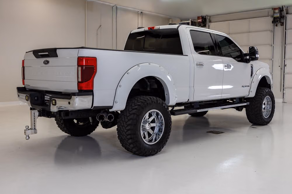 2020 Ford F-250 Super Duty Lariat Crew Cab Image 9