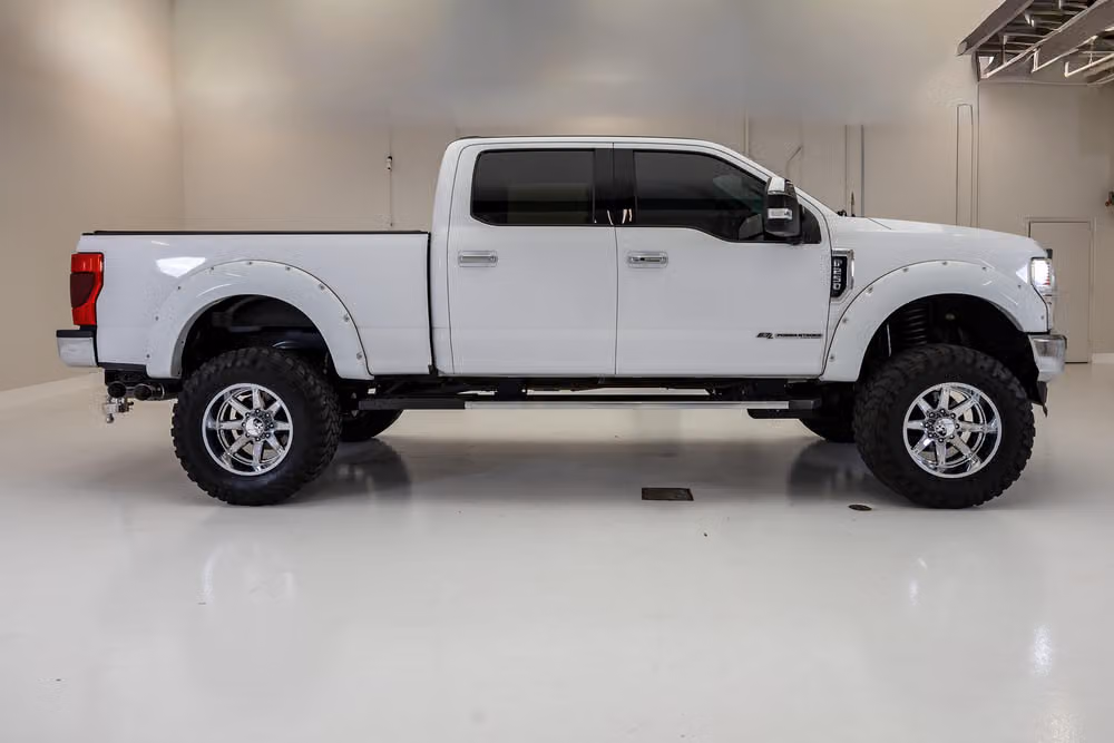2020 Ford F-250 Super Duty Lariat Crew Cab Image 10