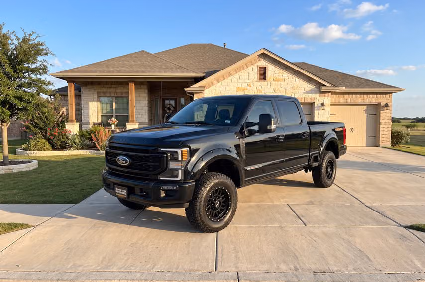2023 Ford F-250 Super Duty Lariat Crew Cab Image 41