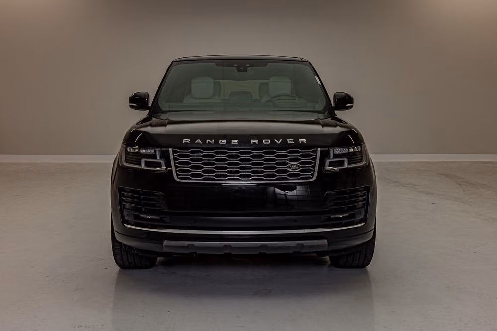 2020 Land Rover Range Rover P525 HSE Image 3