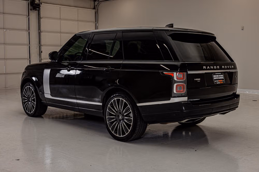 2020 Land Rover Range Rover P525 HSE Image 6