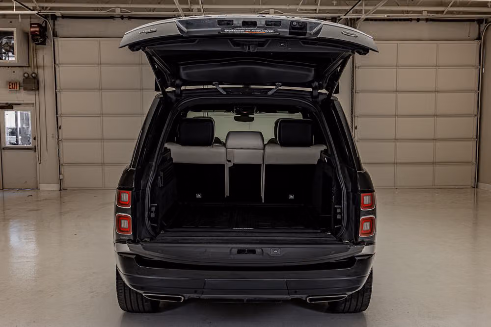 2020 Land Rover Range Rover P525 HSE Image 8