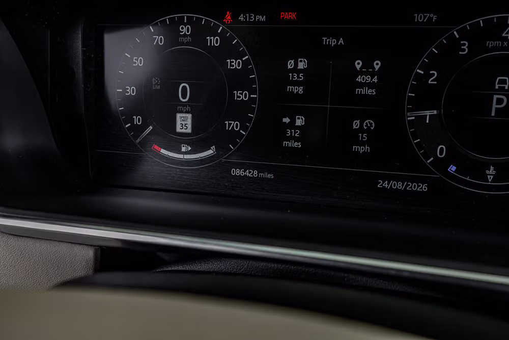 2020 Land Rover Range Rover P525 HSE Image 16