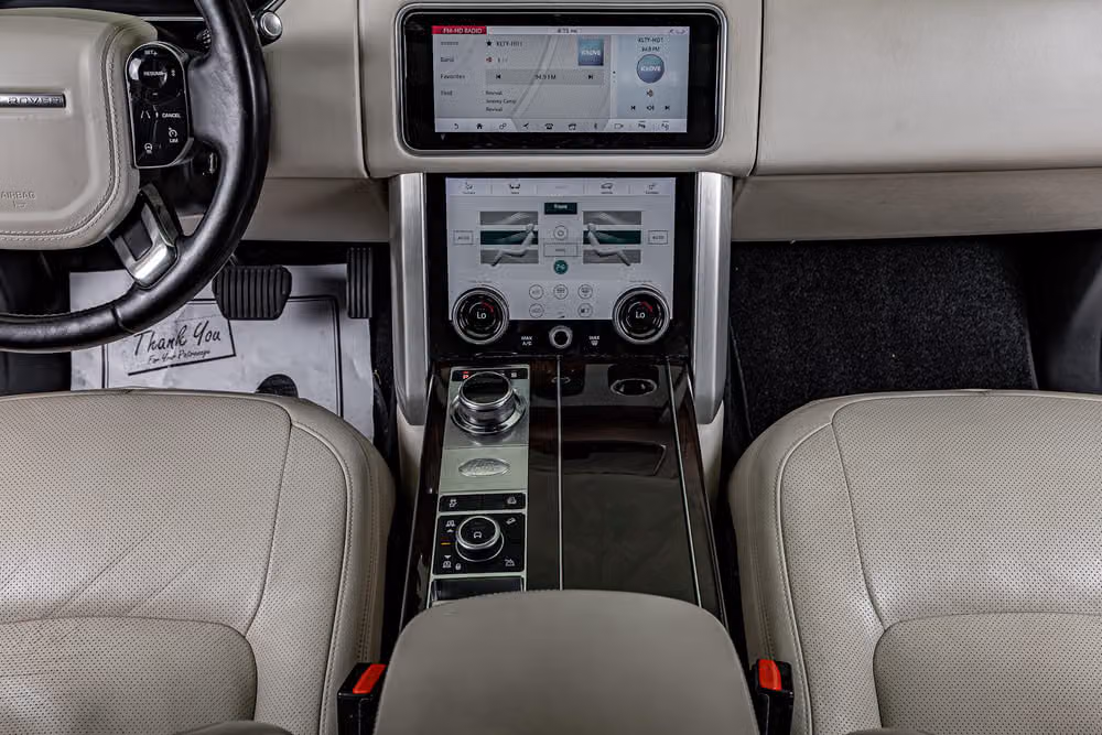 2020 Land Rover Range Rover P525 HSE Image 24