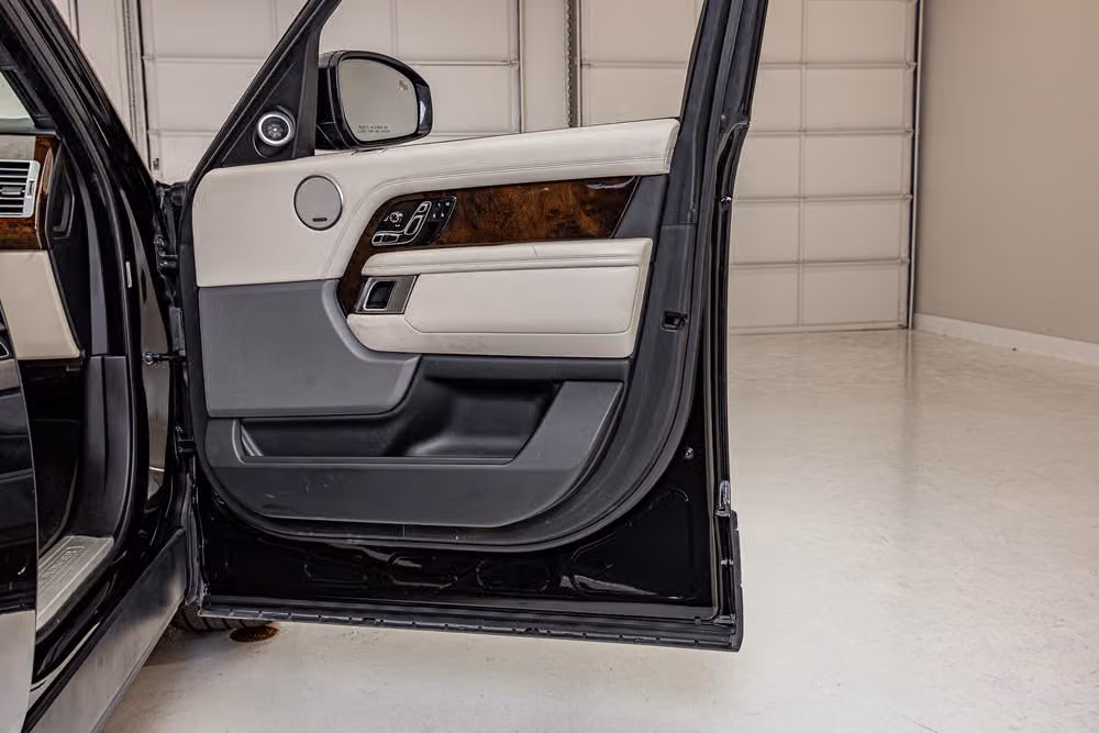 2020 Land Rover Range Rover P525 HSE Image 34