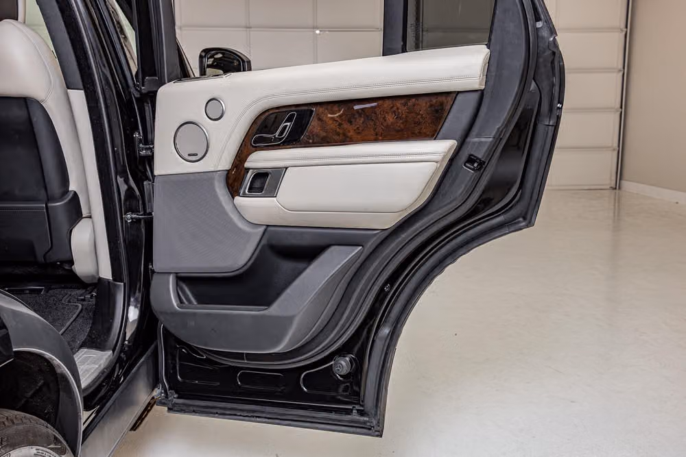 2020 Land Rover Range Rover P525 HSE Image 36