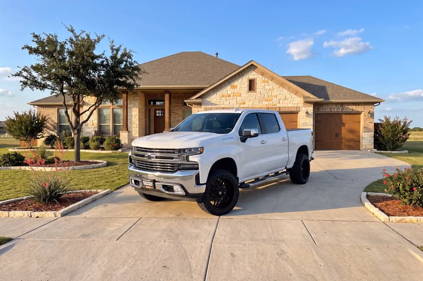 2021 Chevrolet Silverado 1500 LTZ Crew Cab Image 40