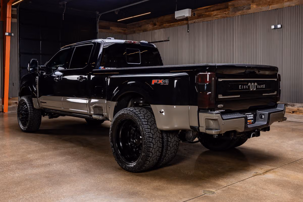 2026 Ford F-450 Super Duty King Ranch Crew Cab