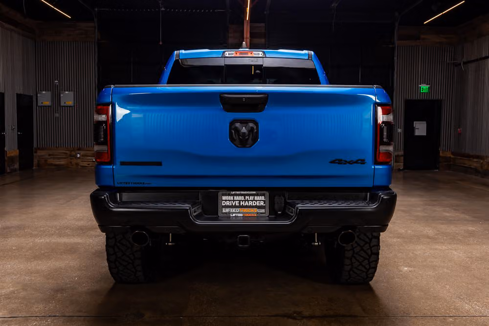 2023 Ram 1500 Big Horn Crew Cab Image 9