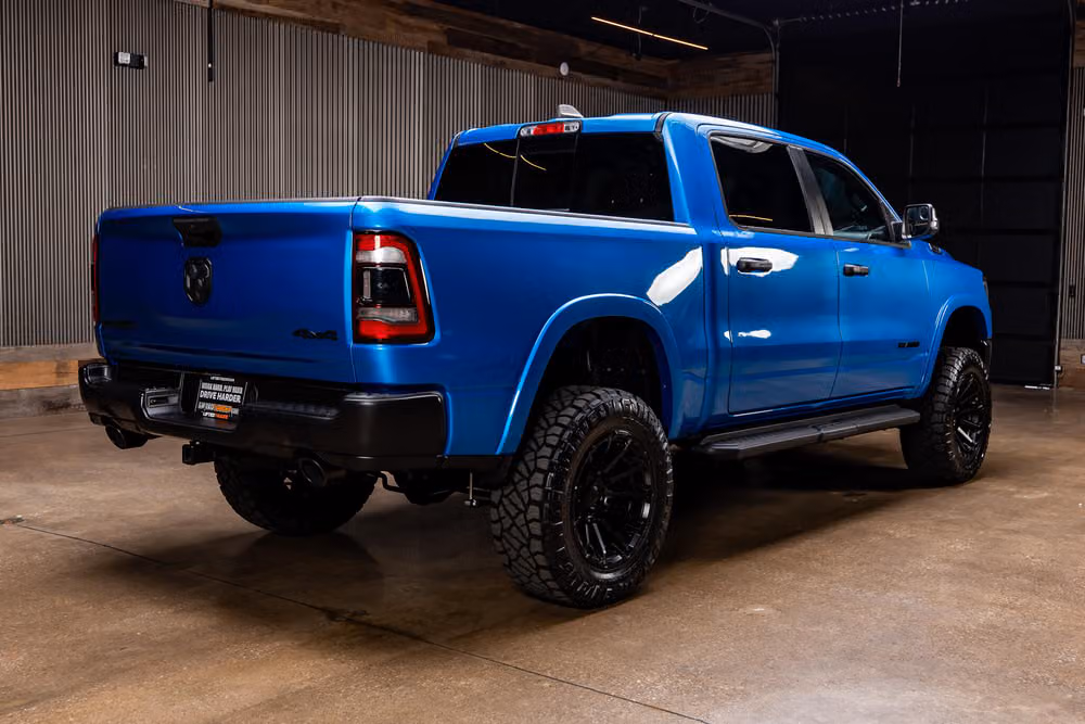 2023 Ram 1500 Big Horn Crew Cab Image 11