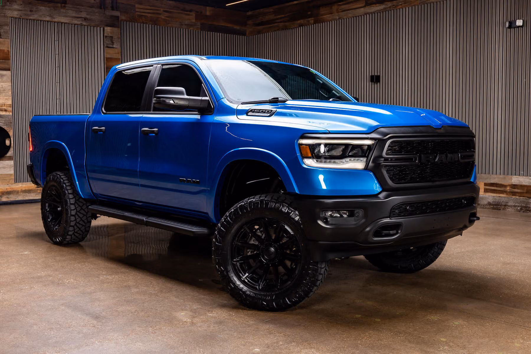 2023 Ram 1500 Big Horn Crew Cab Image 1