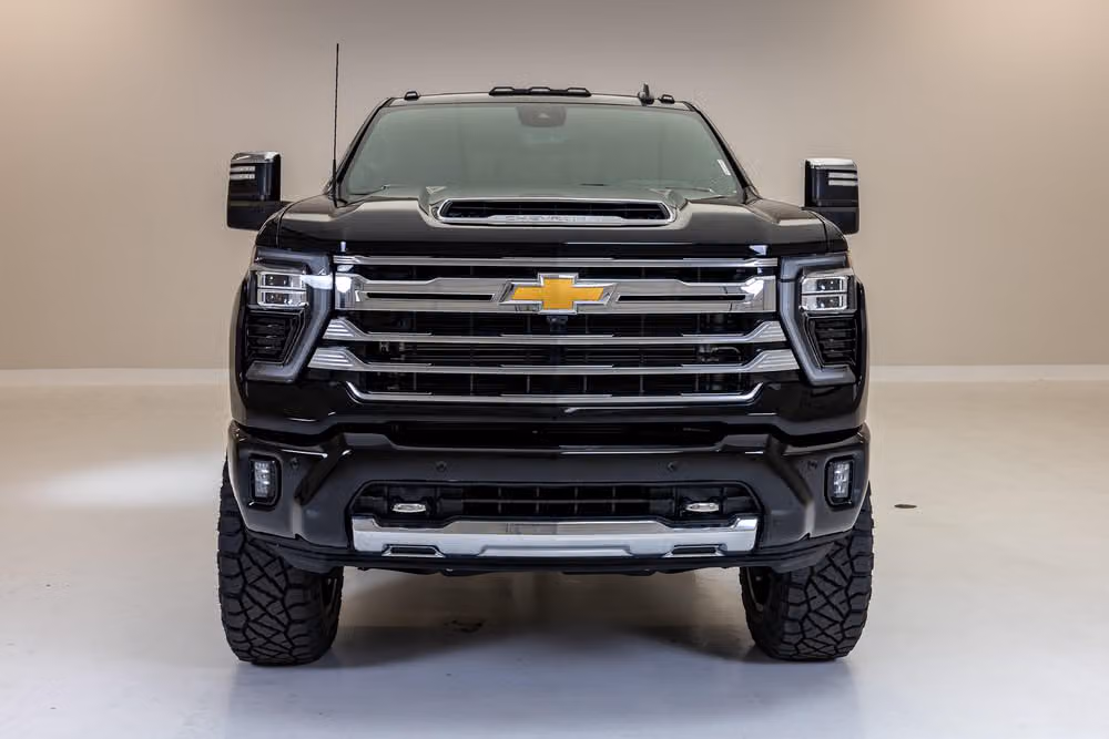 2025 Chevrolet Silverado 2500HD High Country Crew Cab Image 5