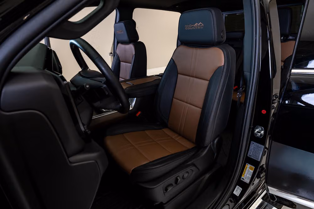 2025 Chevrolet Silverado 2500HD High Country Crew Cab Image 28