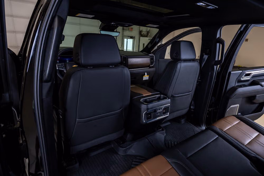 2025 Chevrolet Silverado 2500HD High Country Crew Cab Image 33