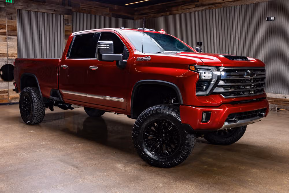 2024 Chevrolet Silverado 3500HD High Country Crew Cab Image 1
