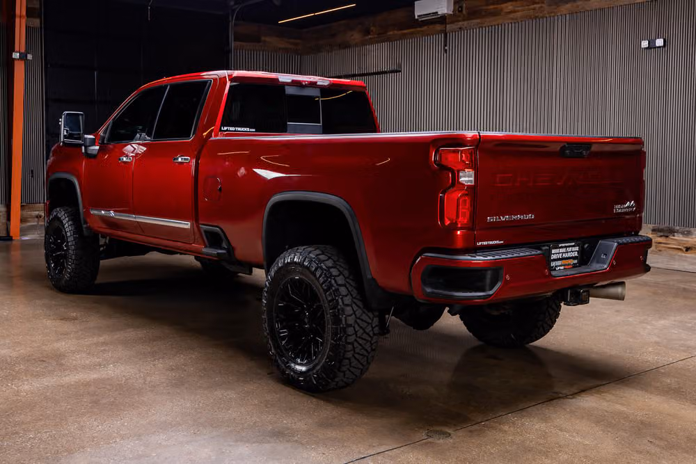 2024 Chevrolet Silverado 3500HD High Country Crew Cab Image 7