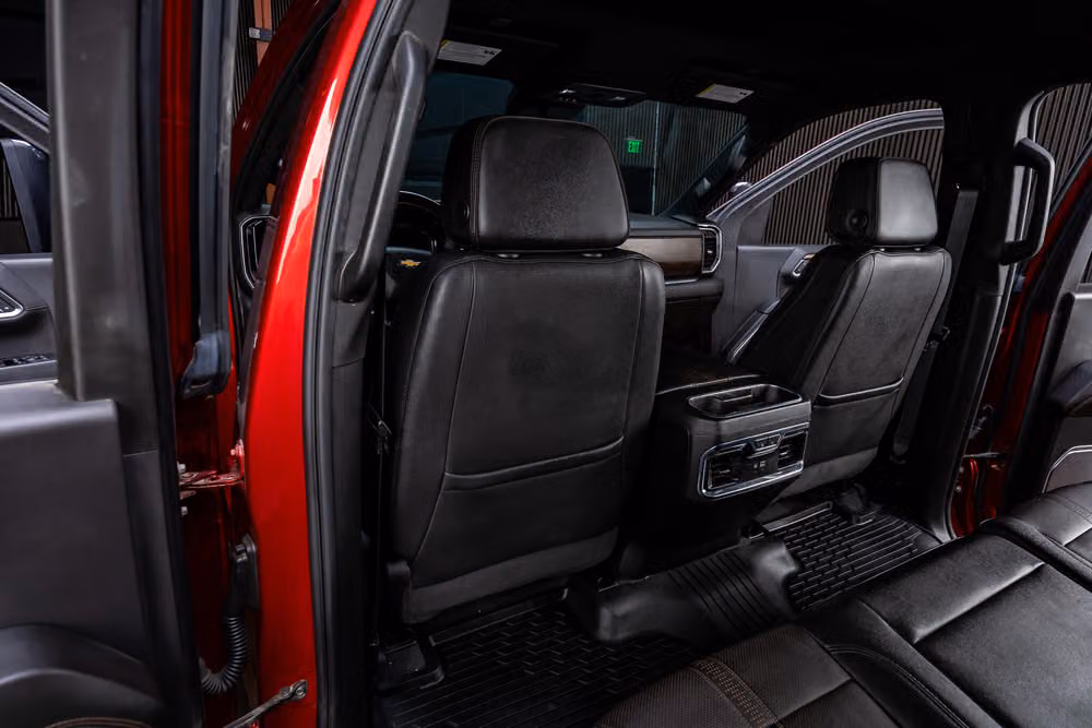 2024 Chevrolet Silverado 3500HD High Country Crew Cab Image 33