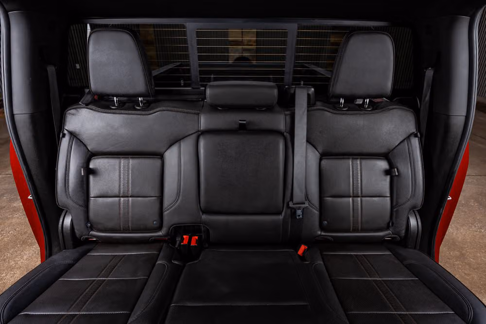 2024 Chevrolet Silverado 3500HD High Country Crew Cab Image 34